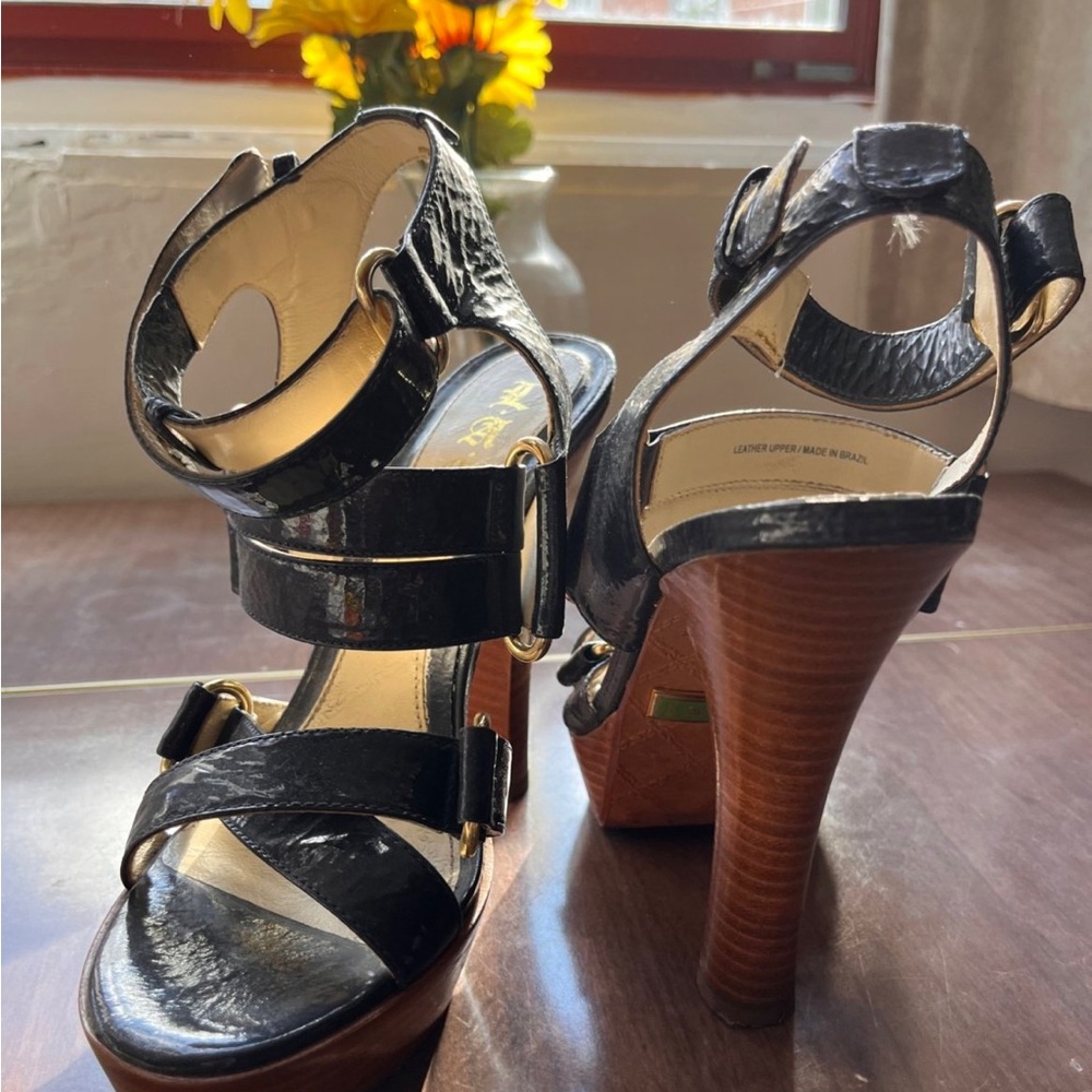 L A M B Leather heals!